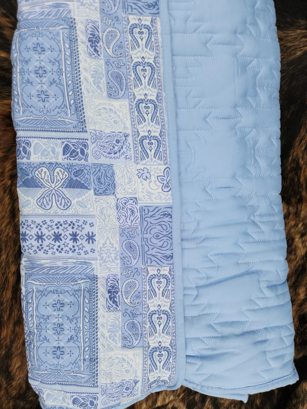 Wrangler FULL/QUEEN Light Blue Quilted Comforter with Patchwork  Design